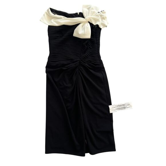 Tadashi Shoji Bow Pleated Crepe Dress Size Medium NWT Cocktail Event Wedding
